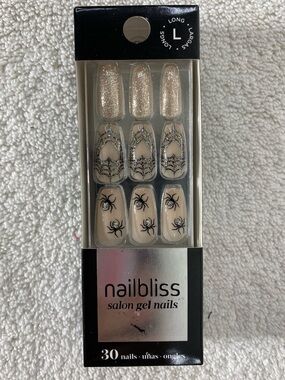 Nailbliss Salon Gel Nails Halloween Edition Long Gold Glitter & Black Spiders